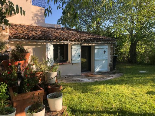 Studio et son jardin privatif